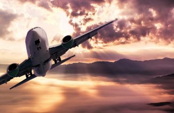 aeroplane-aircraft-airplane-38574-crop