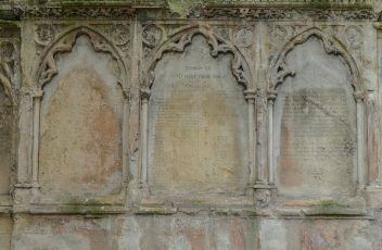 holyrood-church-2251253_1280